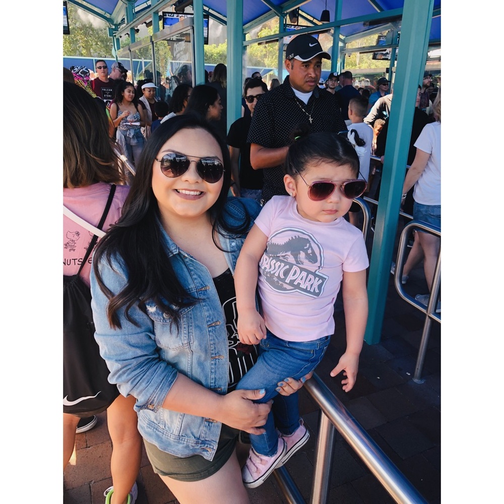 Meet your Posher, Virginia